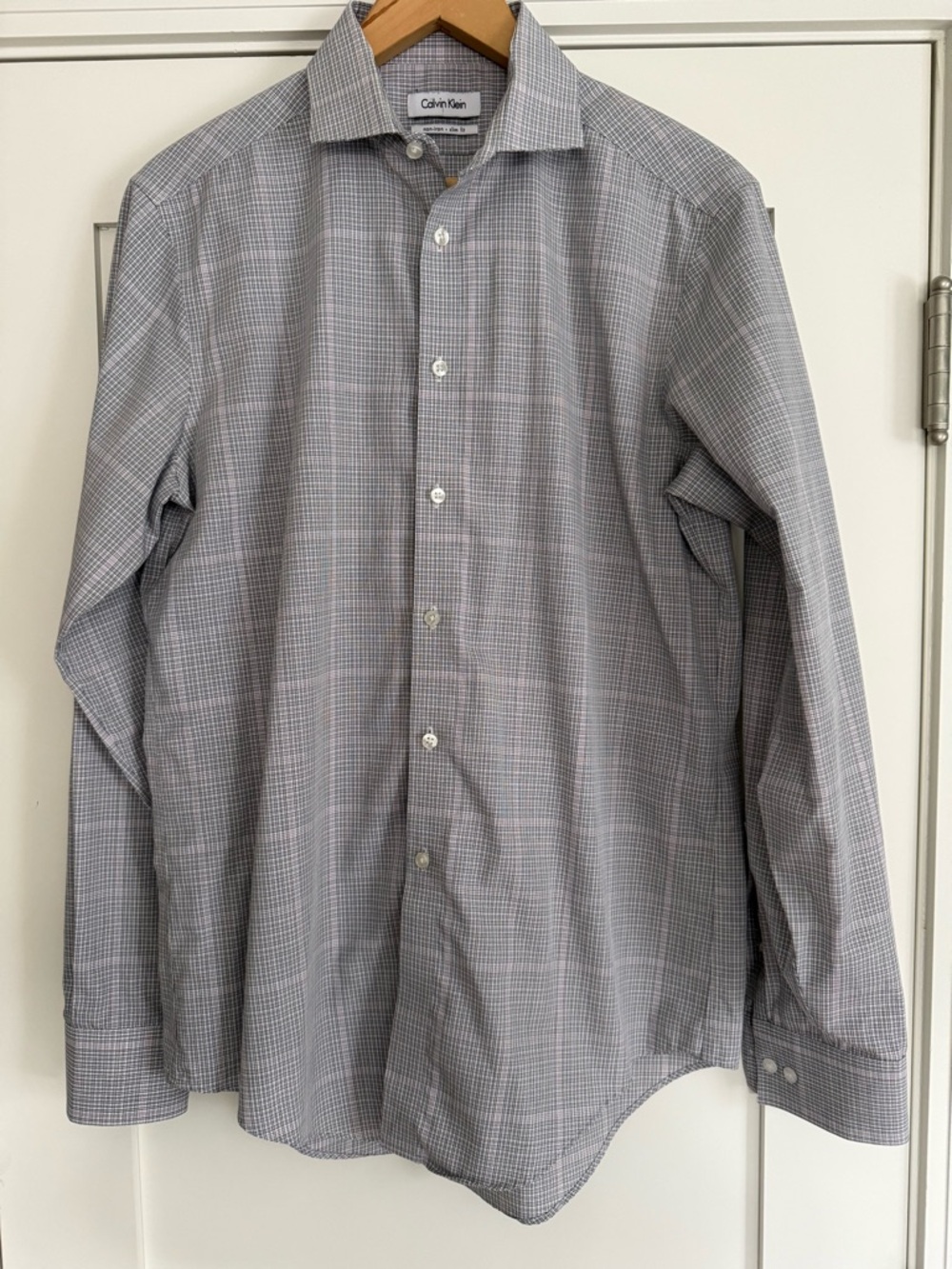 Calvin Klein Men's Black and Purple Micro-Check Dress Shirt Size 15.5 34/35